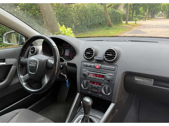 Audi a3 sportback 2.0 fsi attraction 2006 - afbeelding 8 van  10