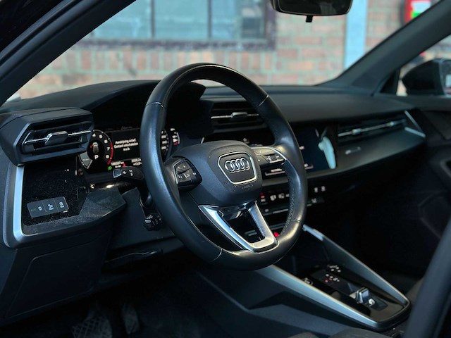 Audi a3 sportback 35 tfsi business edition s tronic 150pk 2021 (origineel-nl + 1e eigenaar), l-816-pg - afbeelding 9 van  40
