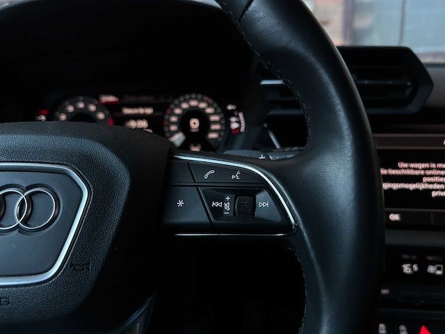 Audi a3 sportback 35 tfsi business edition s tronic 150pk 2021 (origineel-nl + 1e eigenaar), l-816-pg - afbeelding 15 van  40