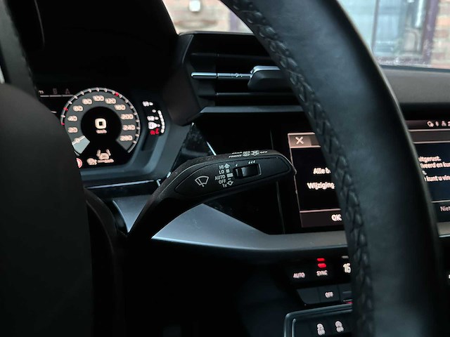 Audi a3 sportback 35 tfsi business edition s tronic 150pk 2021 (origineel-nl + 1e eigenaar), l-816-pg - afbeelding 17 van  40