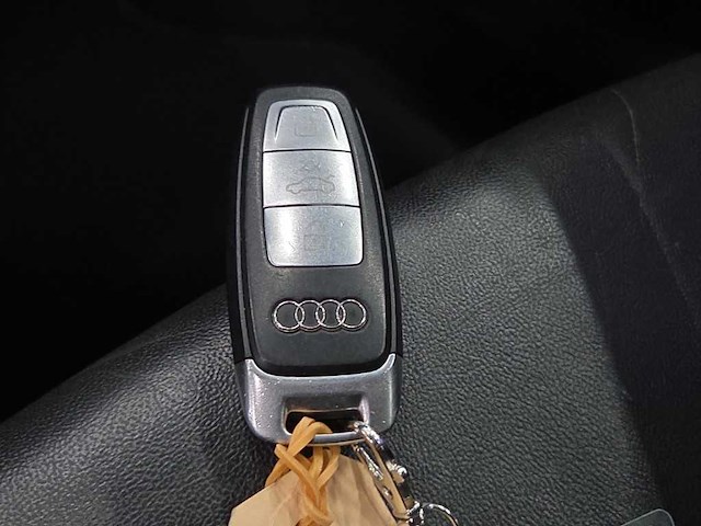 Audi a3 sportback 35 tfsi s edition 2020 | l-107-st - afbeelding 9 van  20