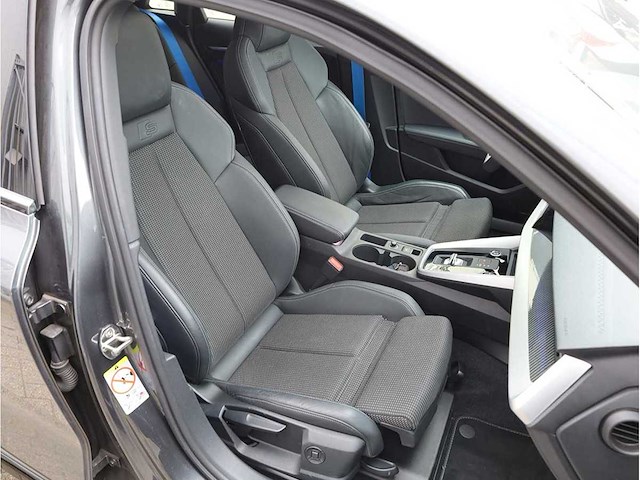 Audi a3 sportback 35 tfsi s-line automaat 2023, hfp-57-n - afbeelding 25 van  37