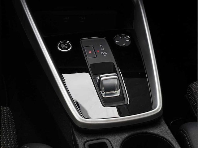 Audi a3 sportback 35 tfsi s-line automaat 2023, hfp-57-n - afbeelding 22 van  37