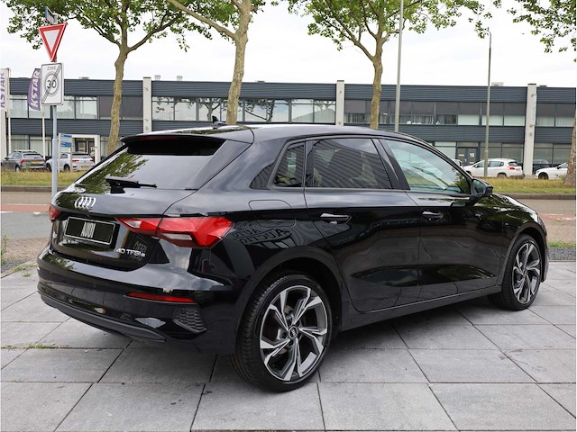 Audi a3 sportback 40 tfsi e phev 2022 automaat - afbeelding 37 van  41