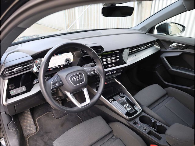 Audi a3 sportback 45 tfsi e s edition competition s-line 245pk automaat 2022 - afbeelding 2 van  23