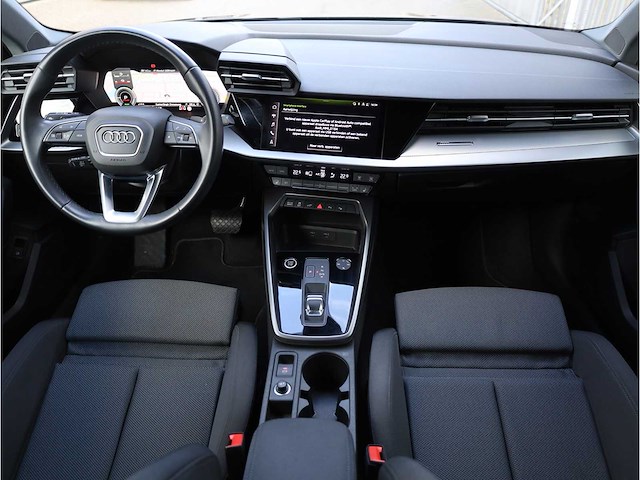 Audi a3 sportback 45 tfsi e s edition competition s-line 245pk automaat 2022 - afbeelding 5 van  23