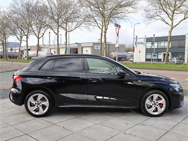 Audi a3 sportback 45 tfsi e s edition competition s-line 245pk automaat 2022 - afbeelding 29 van  32