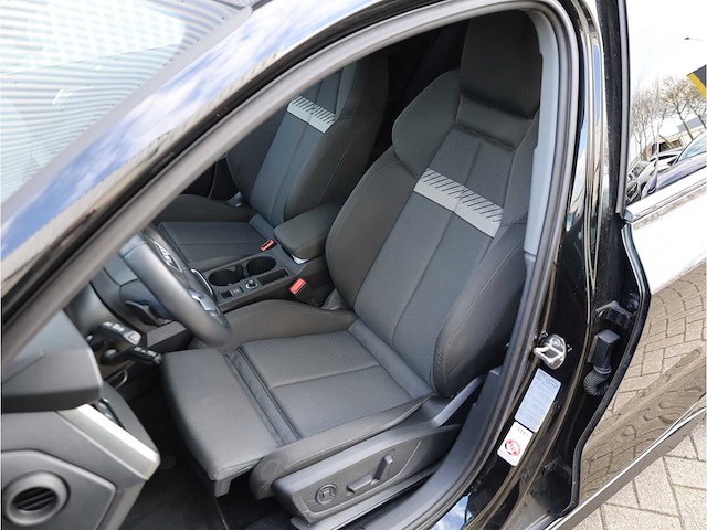 Audi a3 sportback 45 tfsi e s edition competition s-line 245pk automaat 2022 - afbeelding 4 van  31