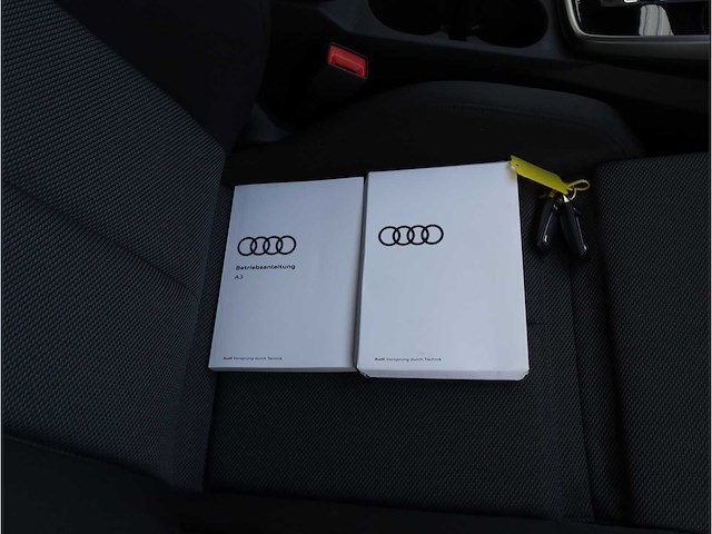 Audi a3 sportback 45 tfsi e s edition competition s-line 245pk automaat 2022 - afbeelding 20 van  31