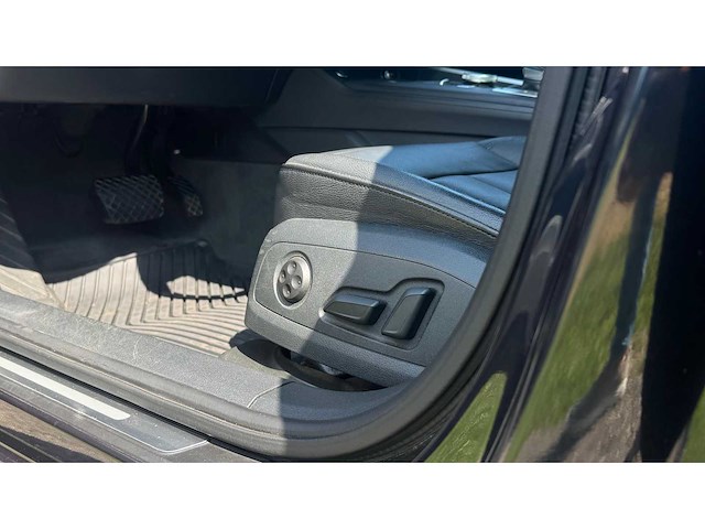 Audi a4 2.0 tfsi quattro mhev 252pk s tronic 2017 personenauto - afbeelding 2 van  24
