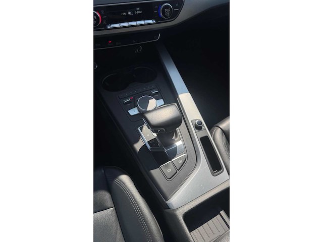 Audi a4 2.0 tfsi quattro mhev 252pk s tronic 2017 personenauto - afbeelding 8 van  24