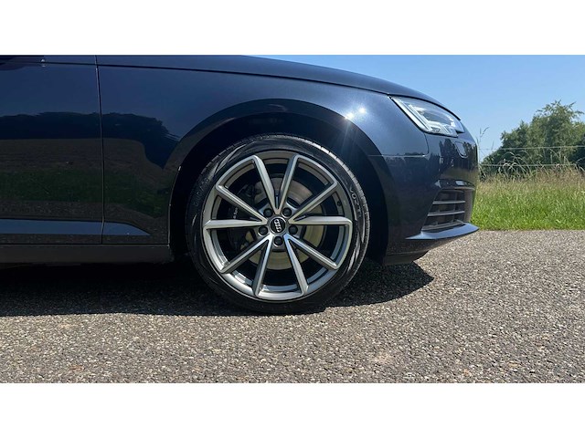 Audi a4 2.0 tfsi quattro mhev 252pk s tronic 2017 personenauto - afbeelding 19 van  24
