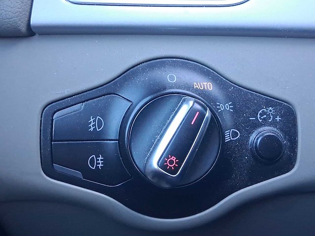 Audi a4 allroad quattro 2.0 tdi pro line 2009 | 9-zrr-46 - afbeelding 14 van  33