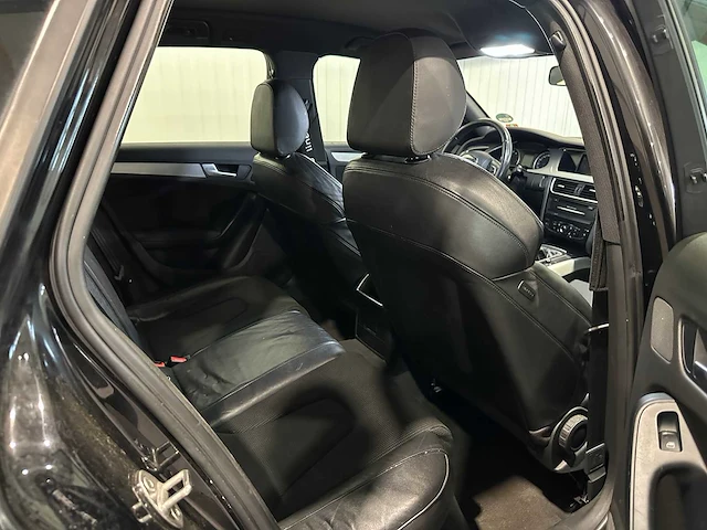 Audi a4 avant 1.8 tfsi 46-pdr-6 - afbeelding 4 van  23