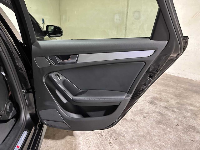Audi a4 avant 1.8 tfsi automaat s edition 170pk 2015, 4-zrd-12 - afbeelding 28 van  39