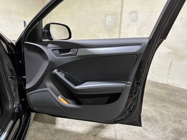 Audi a4 avant 1.8 tfsi automaat s edition 170pk 2015, 4-zrd-12 - afbeelding 30 van  39