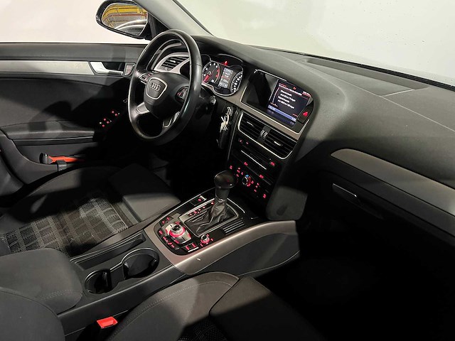 Audi a4 avant 1.8 tfsi business edition, 8-kxp-82 - afbeelding 10 van  13