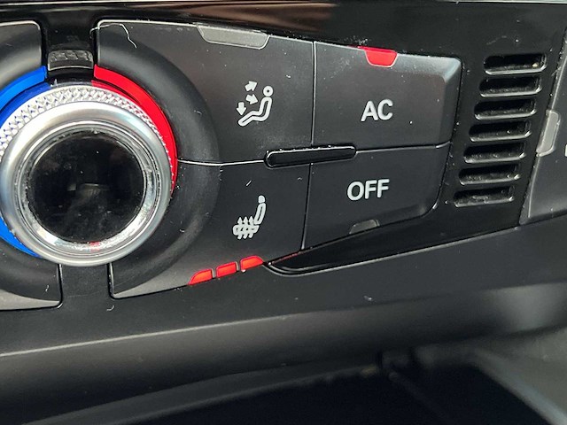 Audi a4 avant 1.8 tfsi pro line 2012 | l-503-ff i - afbeelding 16 van  30