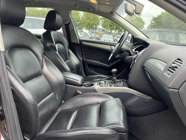 Audi a4 avant 1.8 tfsi pro line business | 81-gvj-1 - afbeelding 22 van  34
