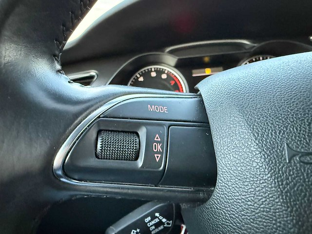 Audi a4 avant 1.8 tfsi pro line business automaat; 13-xbj-1 - afbeelding 4 van  12