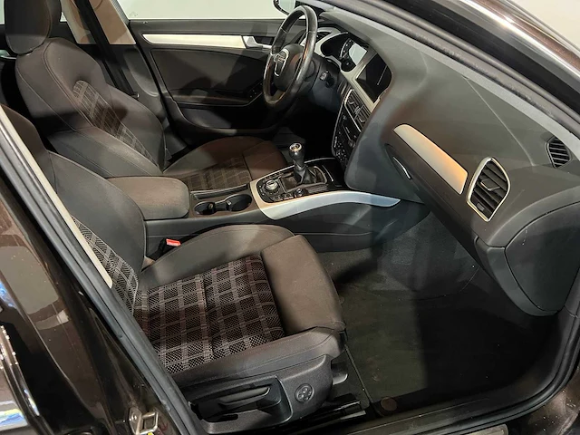 Audi a4 avant 1.8 tfsi pro line s , tk-447-r - afbeelding 15 van  18
