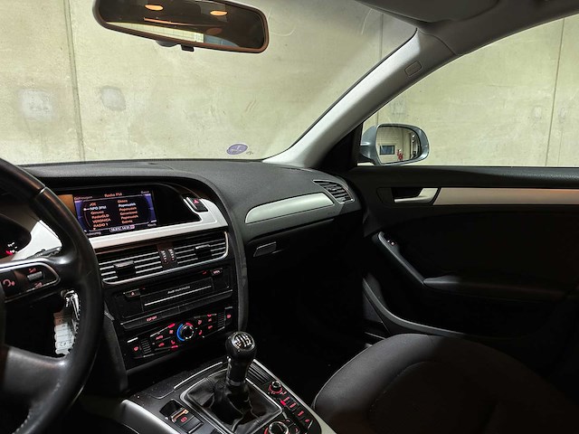Audi a4 avant 1.8 tfsi s edition 118pk 2010, n-314-rj - afbeelding 37 van  59