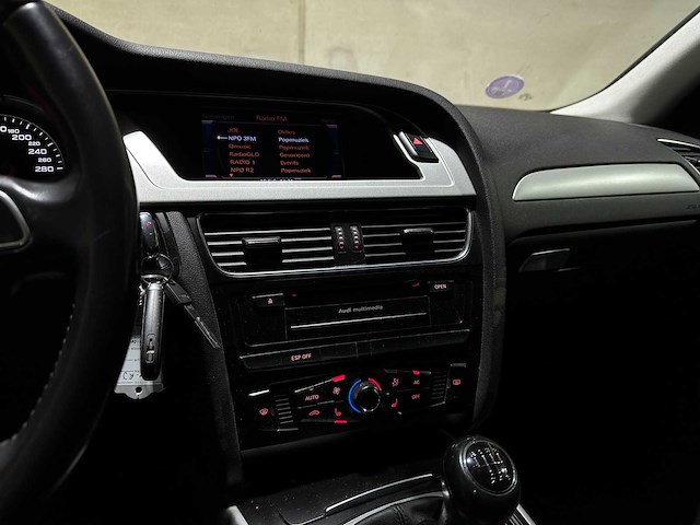 Audi a4 avant 1.8 tfsi s edition 118pk 2010, n-314-rj - afbeelding 45 van  59