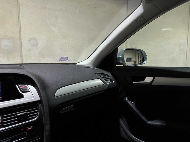 Audi a4 avant 1.8 tfsi s edition 118pk 2010, n-314-rj - afbeelding 46 van  59