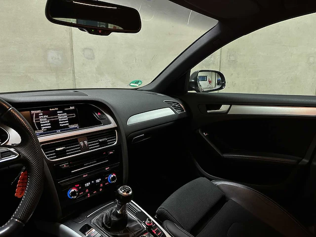 Audi a4 avant 1.8 tfsi s edition 120pk 2013 (origineel-nl), 26-zrp-1 - afbeelding 11 van  50