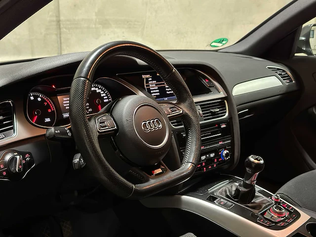 Audi a4 avant 1.8 tfsi s edition 120pk 2013 (origineel-nl), 26-zrp-1 - afbeelding 8 van  48