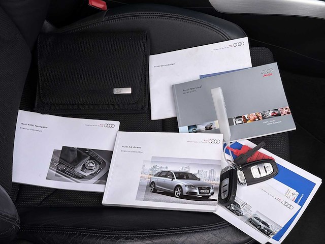 Audi a4 avant 1.8 tfsi s edition | 81-kkn-9 i - afbeelding 16 van  17