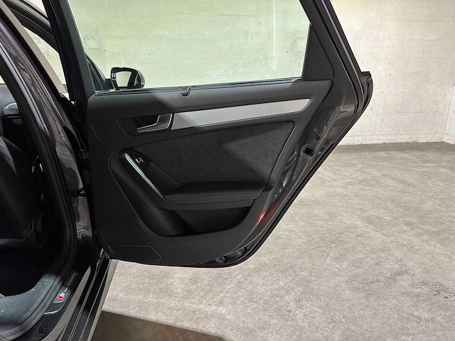 Audi a4 avant 1.8 tfsi s edition s-line 170pk 2013, 88-zrt-8 - afbeelding 28 van  40