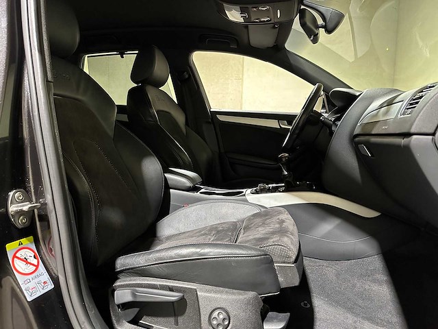 Audi a4 avant 1.8 tfsi s edition s-line 170pk 2013, 88-zrt-8 - afbeelding 31 van  40