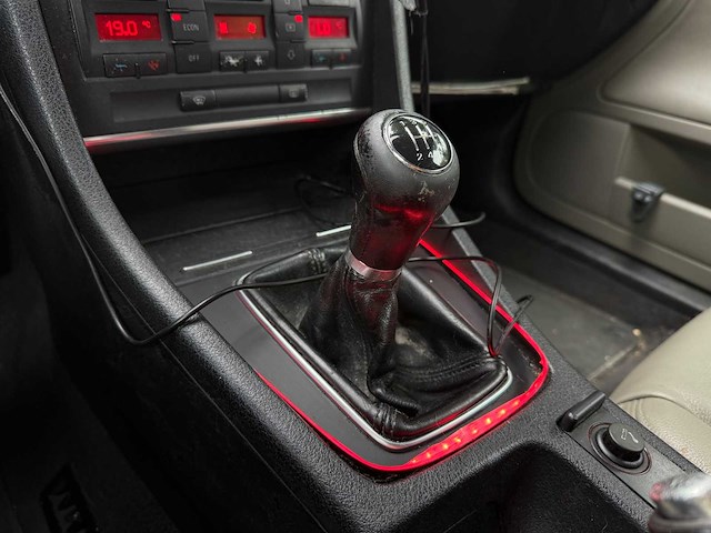 Audi a4 avant 2.0 97-jd-sn - afbeelding 3 van  13