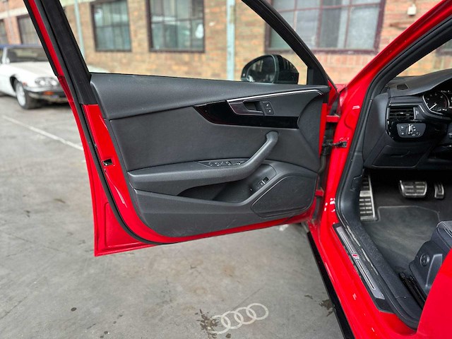 Audi a4 avant 2.0 t g-tron design pro line plus 170pk 2018, r-401-vv - afbeelding 13 van  31