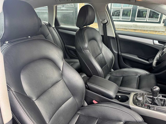 Audi a4 avant 2.0 tdi pro l. bns 12-hvd-2 - afbeelding 26 van  28