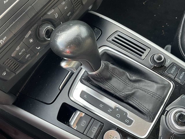 Audi a4 avant 2.0 tdi pro line 2010 | hz-767-k - afbeelding 11 van  23