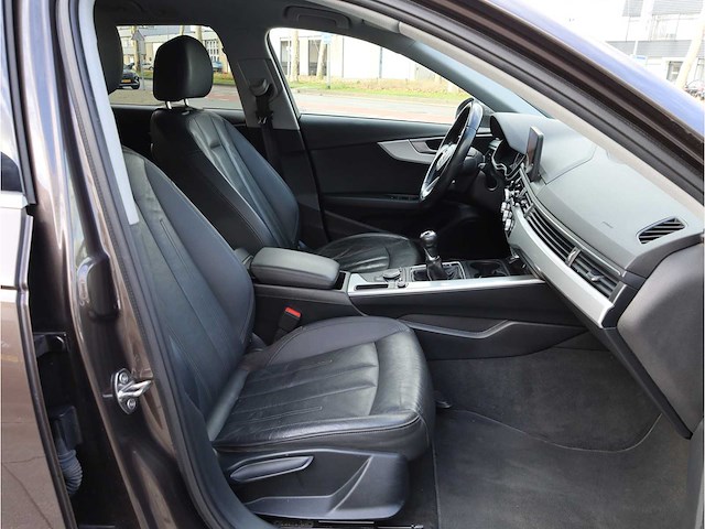 Audi a4 avant 2.0 tdi pro line 2017, r-464-dg - afbeelding 26 van  38