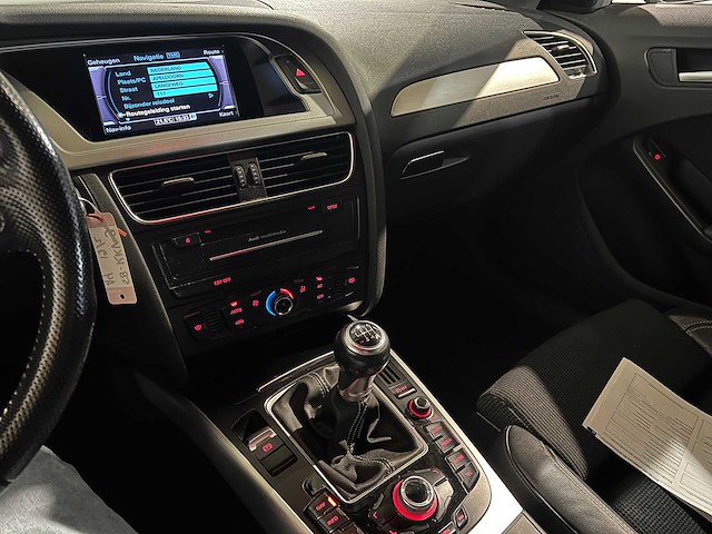 Audi a4 avant 2.0 tdi s edition, 58-kkv-9 - afbeelding 4 van  14