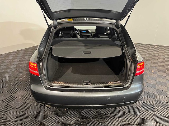 Audi a4 avant 2.0 tdi s edition, 58-kkv-9 - afbeelding 9 van  14