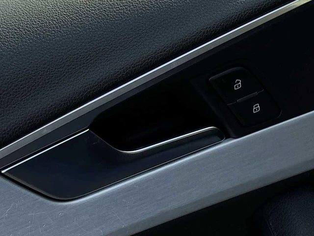 Audi a4 avant 2.0 tdi sport lease edition | nk-751-v - afbeelding 13 van  23