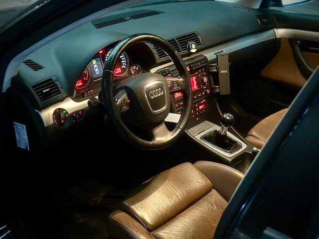 Audi a4 avant 2.0 tfsi q. advance , 04-xd-jh - afbeelding 4 van  15