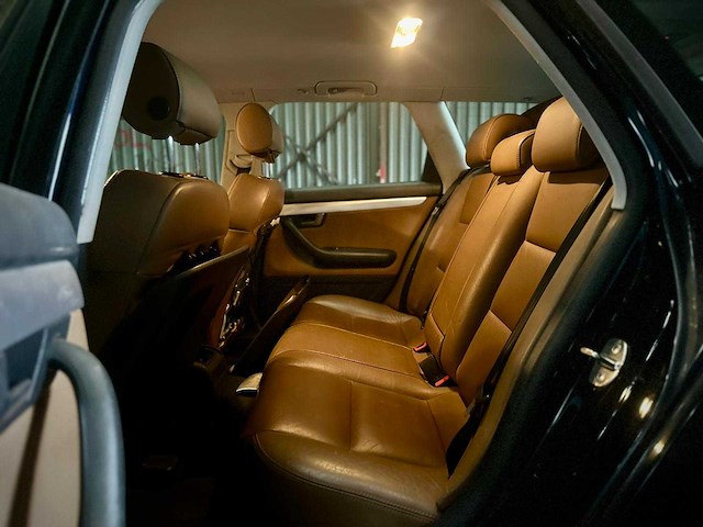 Audi a4 avant 2.0 tfsi q. advance , 04-xd-jh - afbeelding 12 van  15