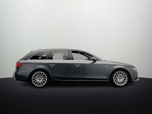 Audi a4 avant 2.0 tfsi s edition 2010 | 68-klf-3 - afbeelding 2 van  42