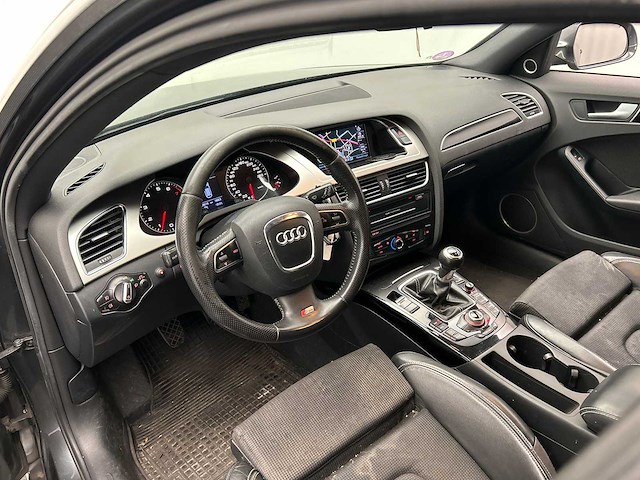 Audi a4 avant 2.0 tfsi s edition 2010 | 68-klf-3 - afbeelding 7 van  42