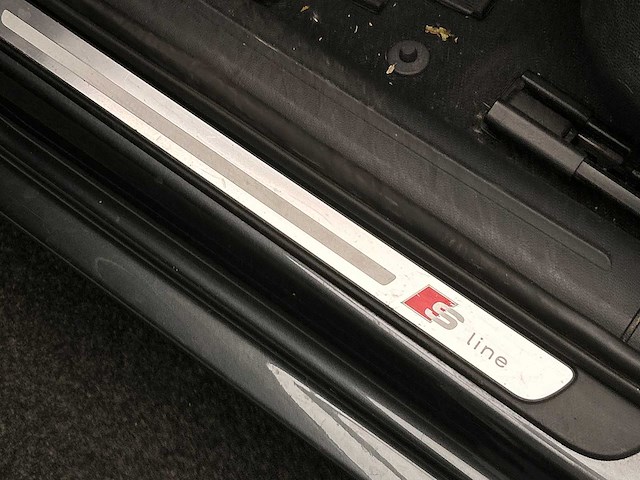 Audi a4 avant 2.0 tfsi s edition 2010 | 68-klf-3 - afbeelding 17 van  42