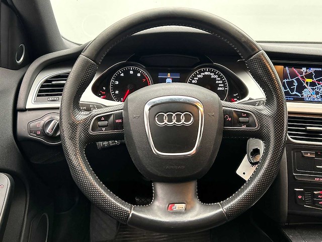 Audi a4 avant 2.0 tfsi s edition 2010 | 68-klf-3 - afbeelding 31 van  42