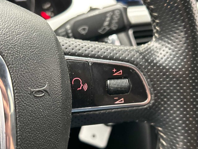 Audi a4 avant 2.0 tfsi s edition 2010 | 68-klf-3 - afbeelding 32 van  42