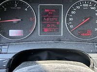 Audi a4 avant 2.5 tdi pro line mt | 70-pt-dx - afbeelding 4 van  23