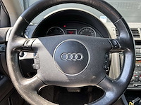 Audi a4 avant 2.5 tdi pro line mt | 70-pt-dx - afbeelding 5 van  23